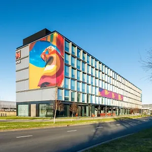 Citizenm Schiphol Airport 4* סכיפהול